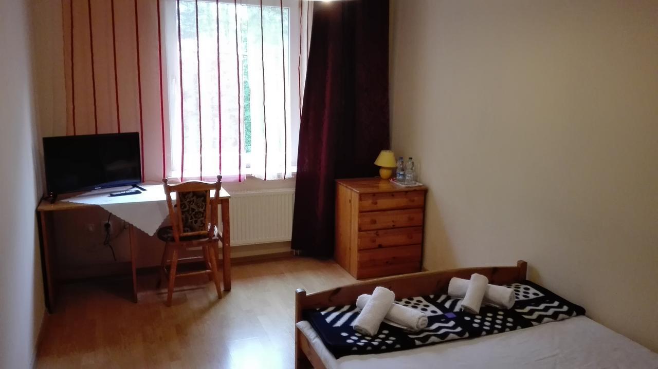 Restauracja - Hotel Nova Skepe Экстерьер фото